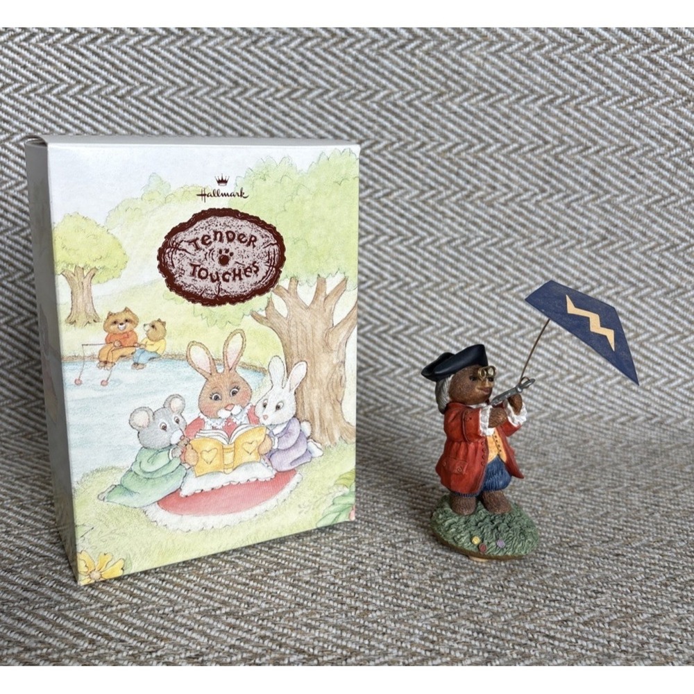 Hallmark Tender Touches Figurine Striking Discovery 1994 Bear With Kite
